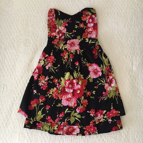 Kimchi Blue '80s Floral Strapless Mini Dress Urban Outfitters XS - Picture 2 of 11